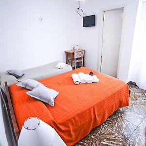 Habitación con 2 Camas Individuales